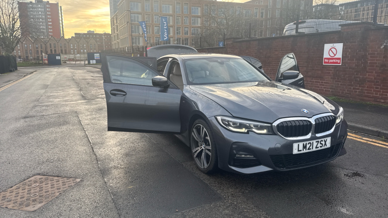 BMW 3 Series 330e M Sport 4dr Step Auto Saloon